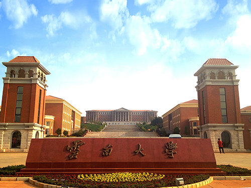 1、云南大學呈貢校區一期智能化建設工程.jpg